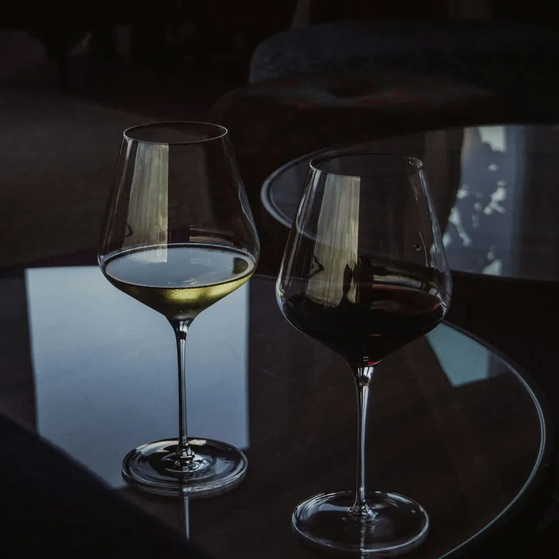 Dos copas de vino